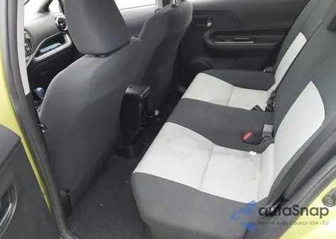 2015 Toyota Prius C Three from USA, damaged, VIN JTDKDTB3XF1114693